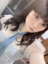 せりな