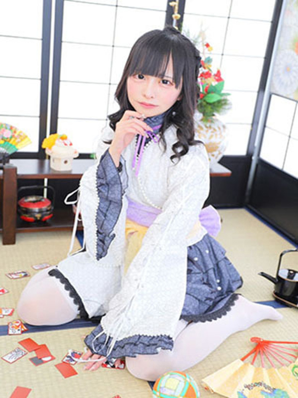 まや