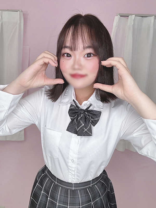 みな